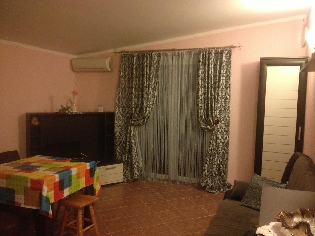Apartments Svetlana Utjeha Εξωτερικό φωτογραφία