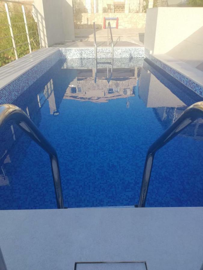 Apartments Svetlana Utjeha Εξωτερικό φωτογραφία