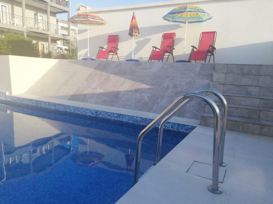 Apartments Svetlana Utjeha Εξωτερικό φωτογραφία